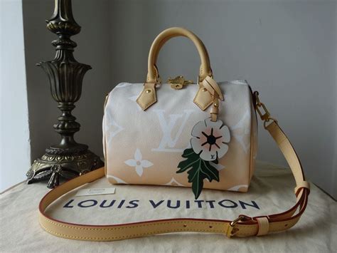 louis vuitton shipping|Louis Vuitton free shipping.